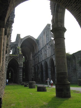 abbey villers in belgium history ruins2